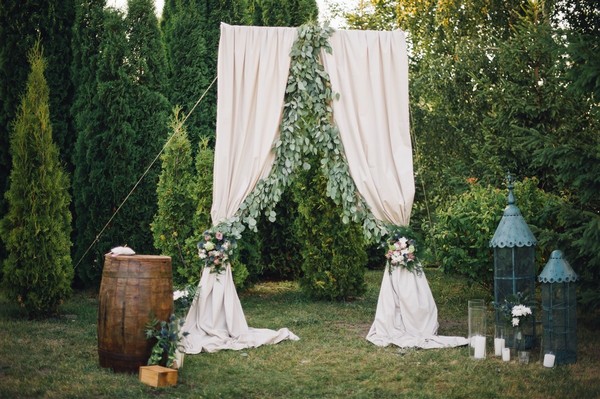 Poročni obok, poročna dekoracija, ideje za poroko