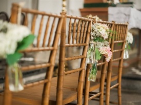 poroka, zaobljuba, poročna dekoracija, kredenca, okrašena miza, cvetje