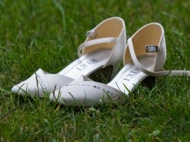 Poročni čevlji.