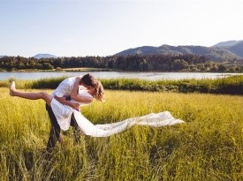 Poročno fotografiranje, poročni fotograf, poročna fotografija, fotografiranje v naravi