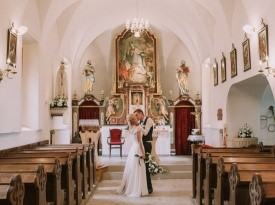 Mladoporočenca, poročno fotografiranje, Zaobljuba.si