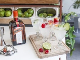 Cointreau, liker, poročna pogostitev, zaobljuba.si