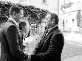 Predaja neveste ženinu