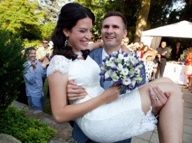 mladoporočenca, poroka, zaobljuba, poročni šopek, poročna obleka