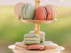 macarons, makroni, barviti kolački, poroka, zaobljuba, poročna sladica
