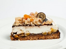 Košček poročne torte