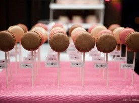 macarons, makroni, barviti kolački, poroka, zaobljuba, poročna sladica
