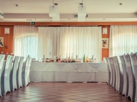 Gostilna bajc, poročna pogostitev, poročna dvorana