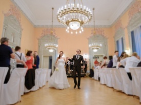 poročni prostor, Terme Dobrna, poroka, poročna fotografija, poroka v poročni dvorani, Zaobljuba.si
