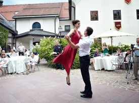 Kendov dvorec, poroka, ženin, nevesta, poročni ples, prvi ples