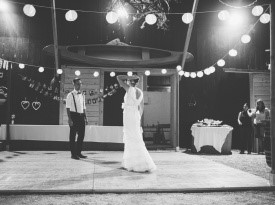 happy moments, poroka, poročna fotografija, poročni par, zaobljub, orehov gaj