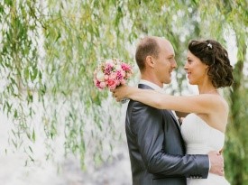 ženin nevesta poročna fotografija poročni fotograf poročni šopek