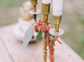 poroka, zaobljuba, poročna dekoracija, kredenca, okrašena miza, cvetje