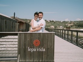 Poroka Tea in Gregor, poročni fotograf Goran VK, Zaobljuba.si