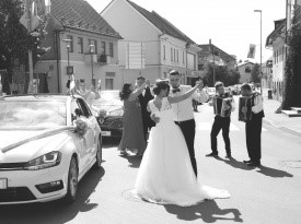 Poroka, Teja in Toni Kočevar