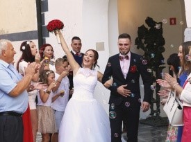 Poroka, Teja in Toni Kočevar