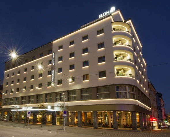 poročni prostor, poročna lokacija, Hotel Slon, Zaobljuba.si