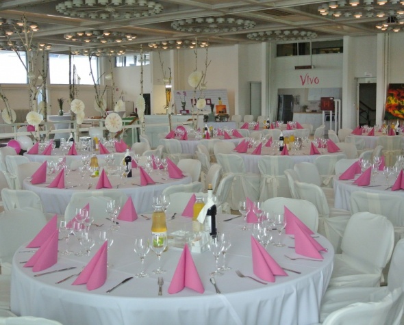 poročni prostor, vivo, vivo catering, d125, poroka, poročna dvorana, poroka v ljubljani